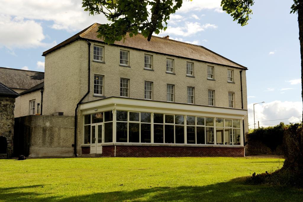 Ashbrook Arms Townhouse And Restaurant Hotel Durrow Exterior photo