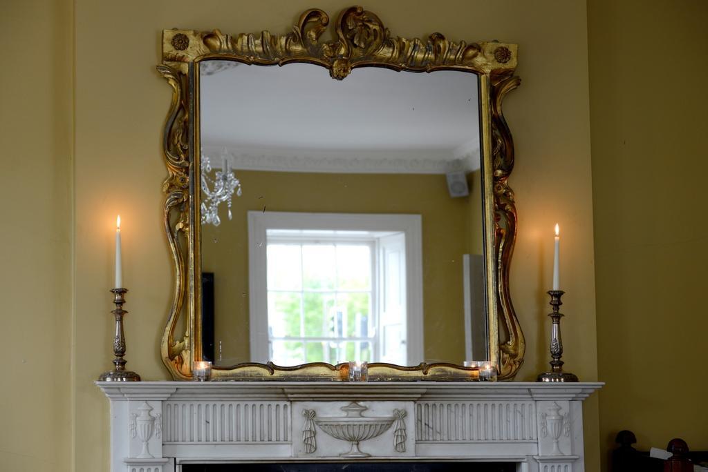 Ashbrook Arms Townhouse And Restaurant Hotel Durrow Exterior photo